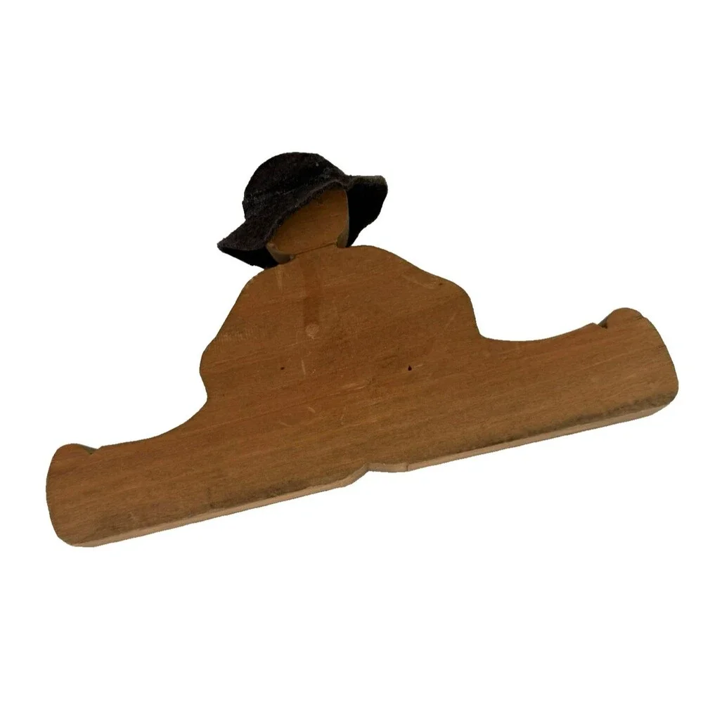 Vtg Wooden Amish Couple Pair Handmade Folk Art Figurines Cottagecore Country
